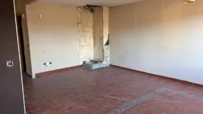 Chalet on Calle Fuentes Carrionas photo 3